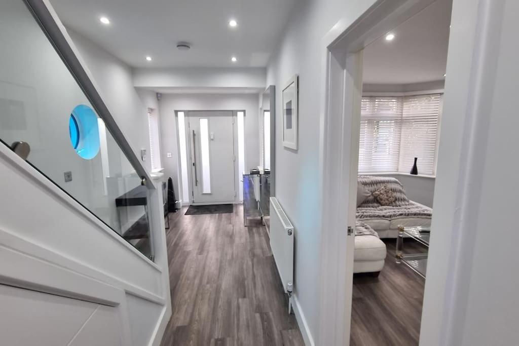 Northbourne House Villa Фърндаун Екстериор снимка