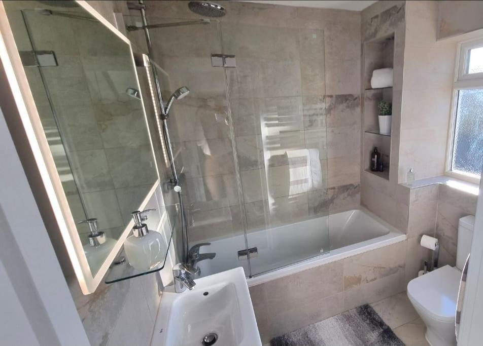 Northbourne House Villa Фърндаун Екстериор снимка