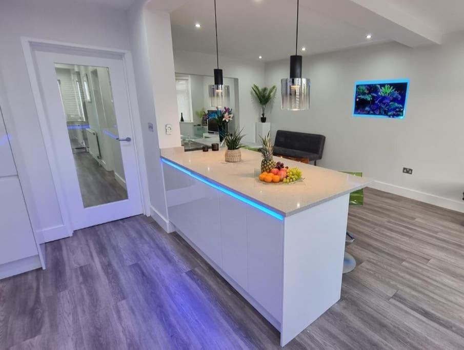 Northbourne House Villa Фърндаун Екстериор снимка