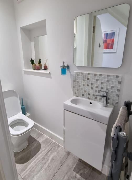 Northbourne House Villa Фърндаун Екстериор снимка