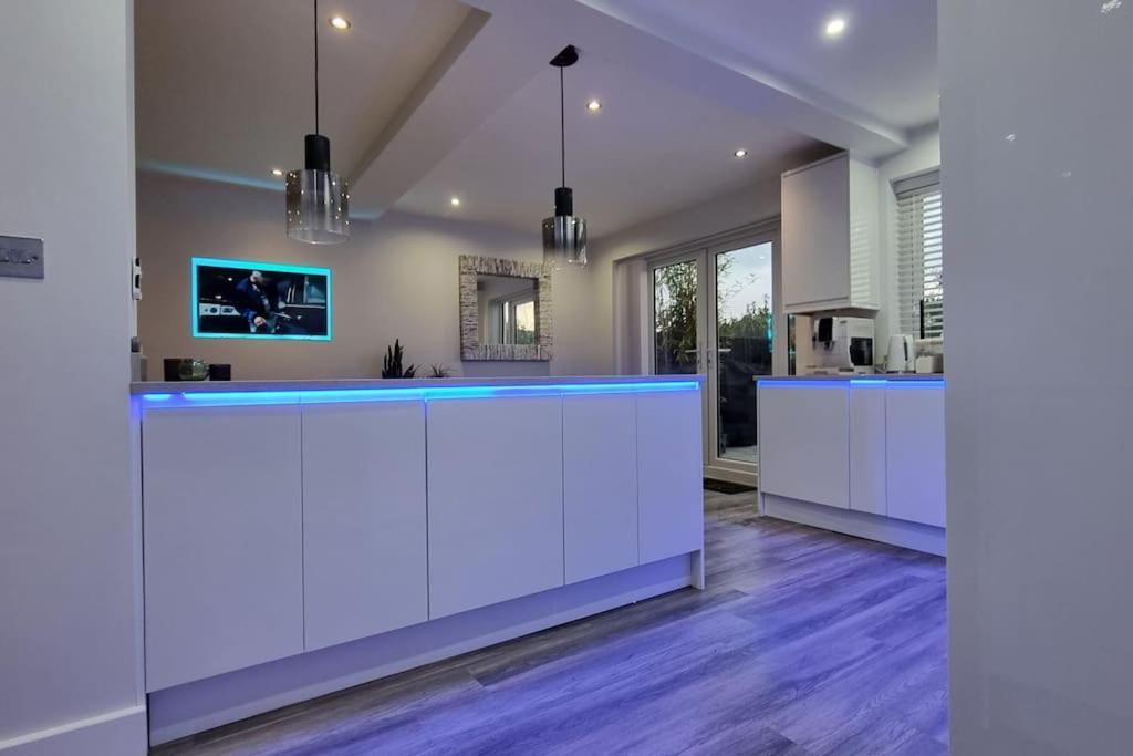 Northbourne House Villa Фърндаун Екстериор снимка